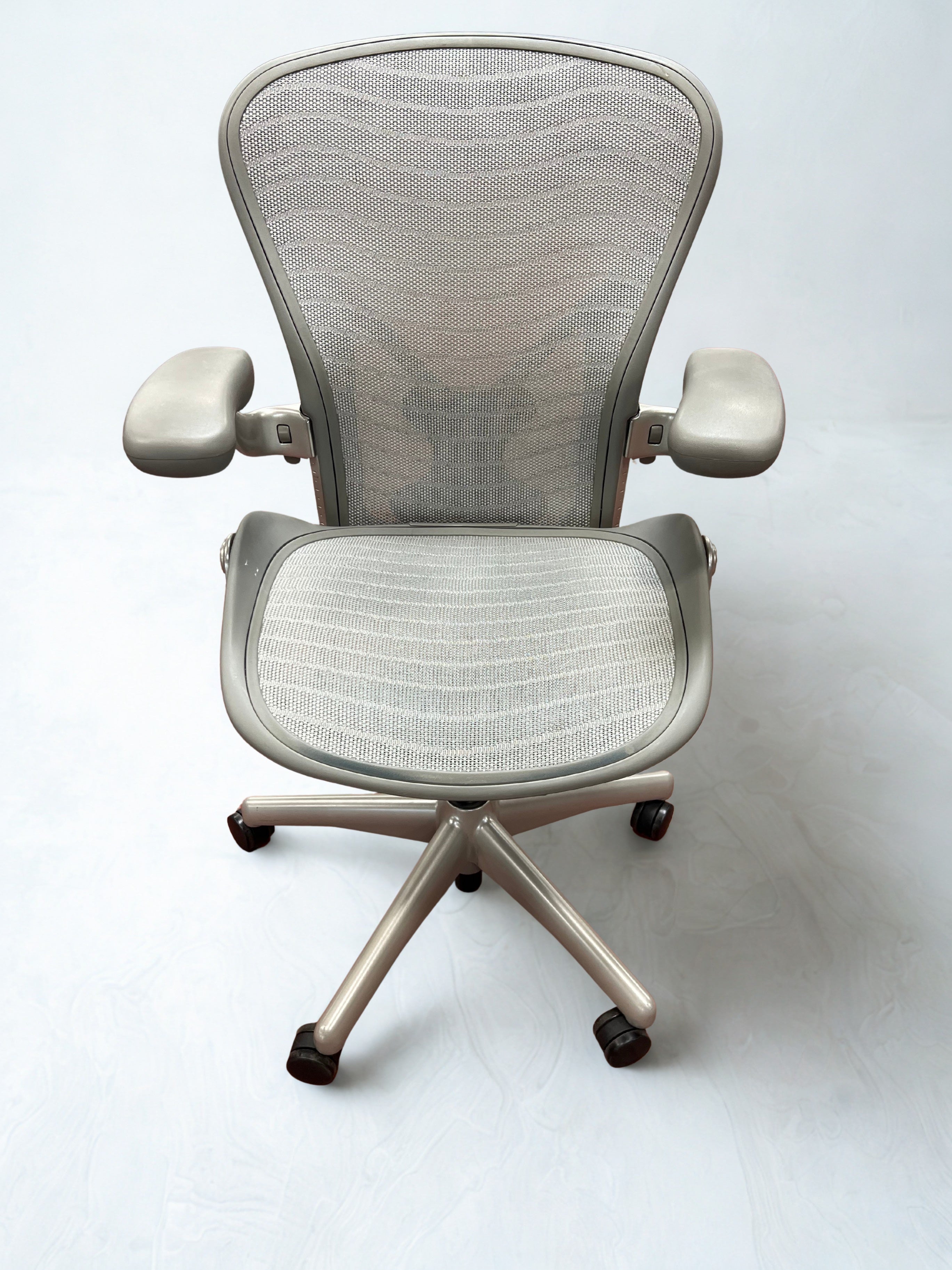 Aeron-Upgrade Your Workday